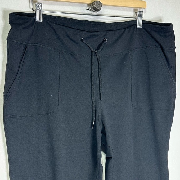 Zella black lounge drawstring pants with pockets - 16w - Picture 2 of 5
